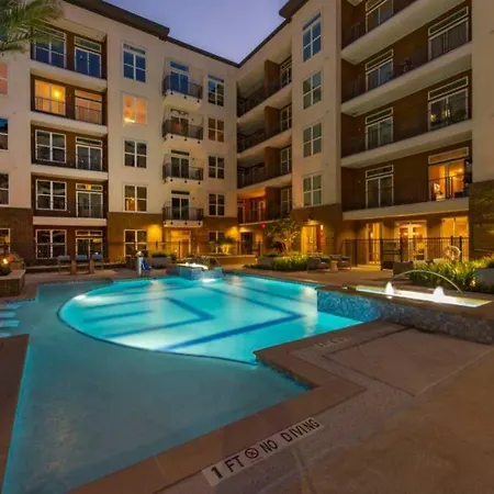 Apartamento New Apart Downtown - 5Min Stadium/Parks/Museum